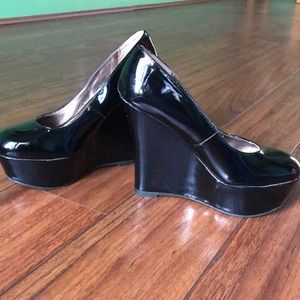 👠👠Madden Girl Platform Shoes👠👠